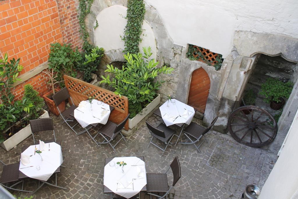 Stadt-Gut-Hotel Gasthof Goldener Adler Schwäbisch Hall Dış mekan fotoğraf